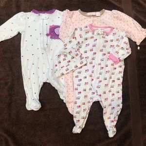 Baby girl 0-3months footies x4